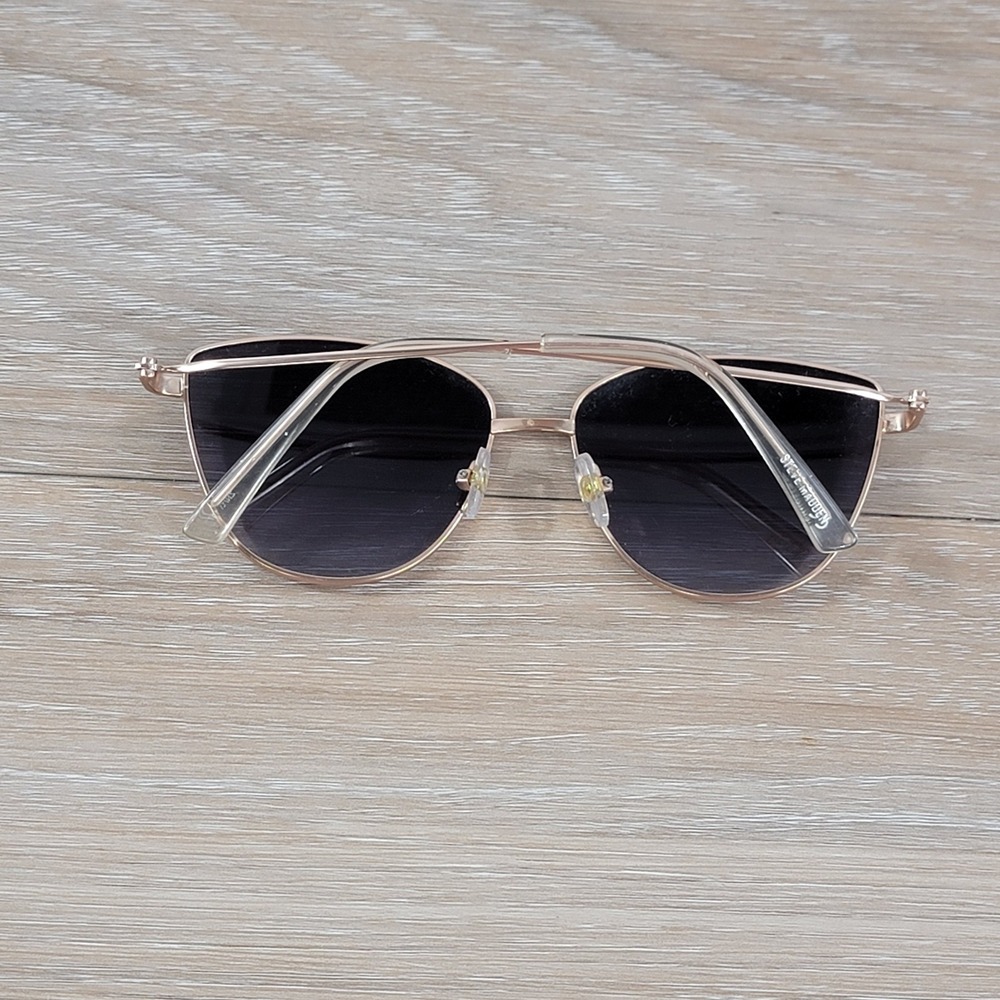 Steve Madden Womens Cat Eye Sunglasses Rose Gold Metal Frame Smoke Gradient Lens - Picture 7 of 7